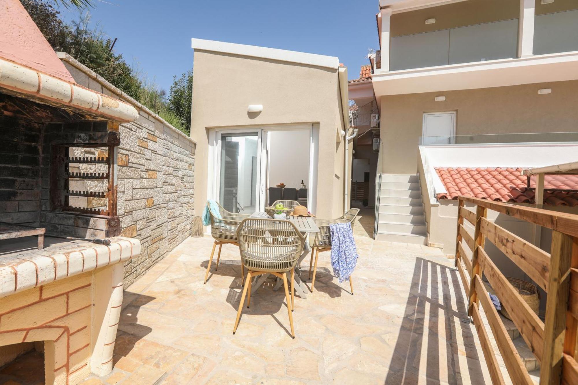 Magdachris Luxury Rooms Агиос-Георгиос-Пагон Экстерьер фото