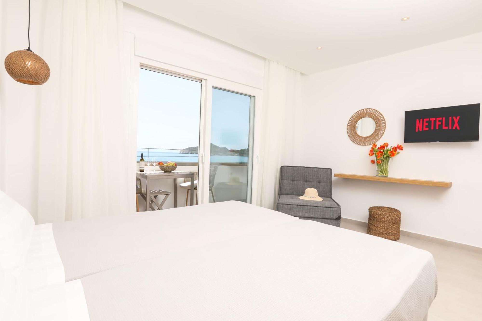 Magdachris Luxury Rooms Агиос-Георгиос-Пагон Экстерьер фото